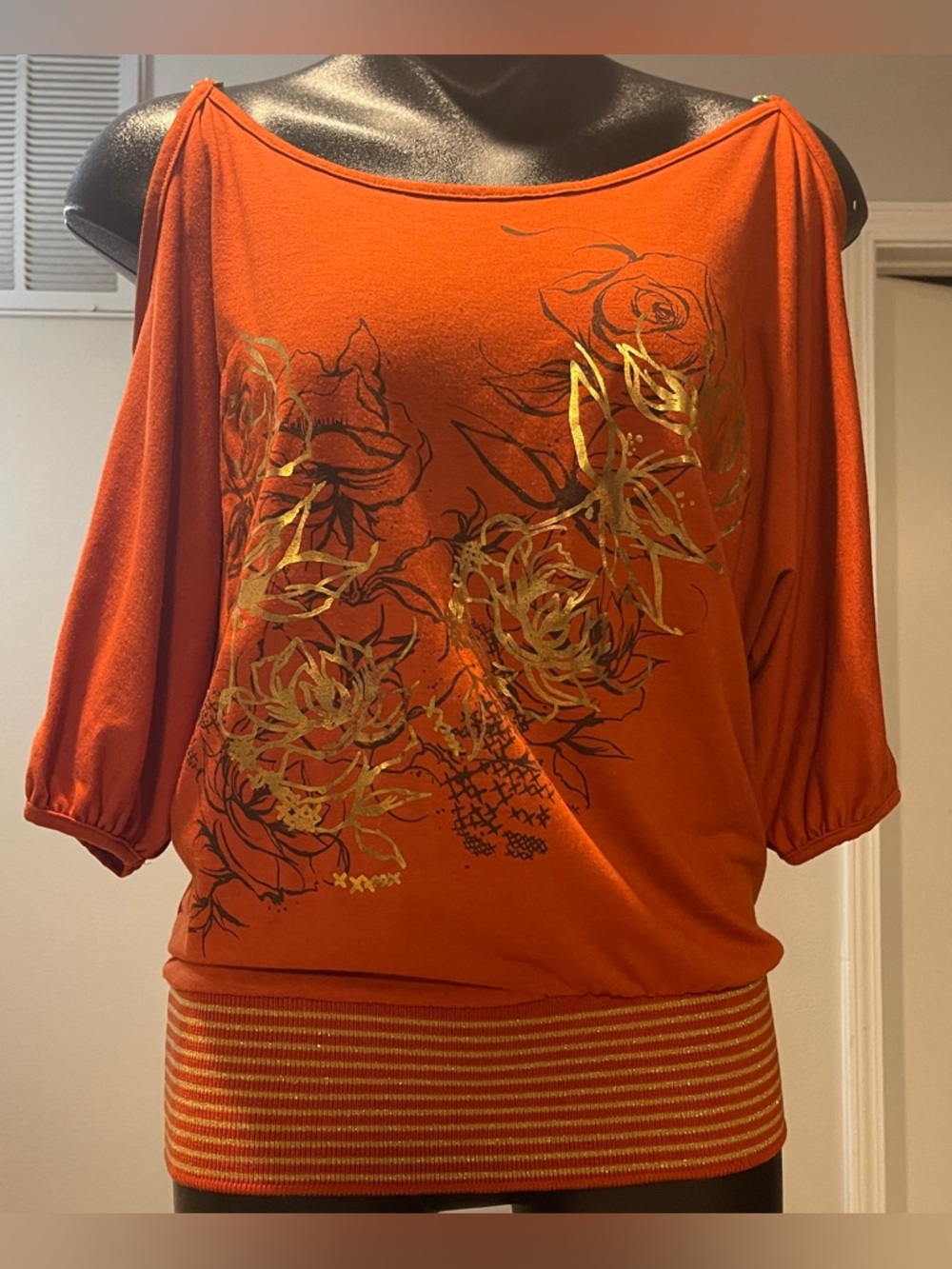 Vix Orange Boatneck Floral Foil Pullover Top, Size Small